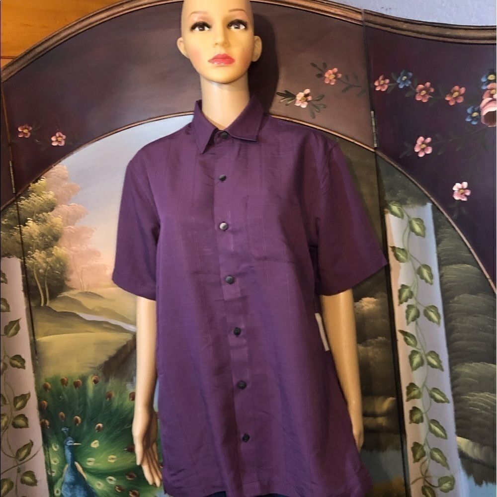 NWT New Van Heusen Men’s S/S Dress Shirt S/14-14 1/2